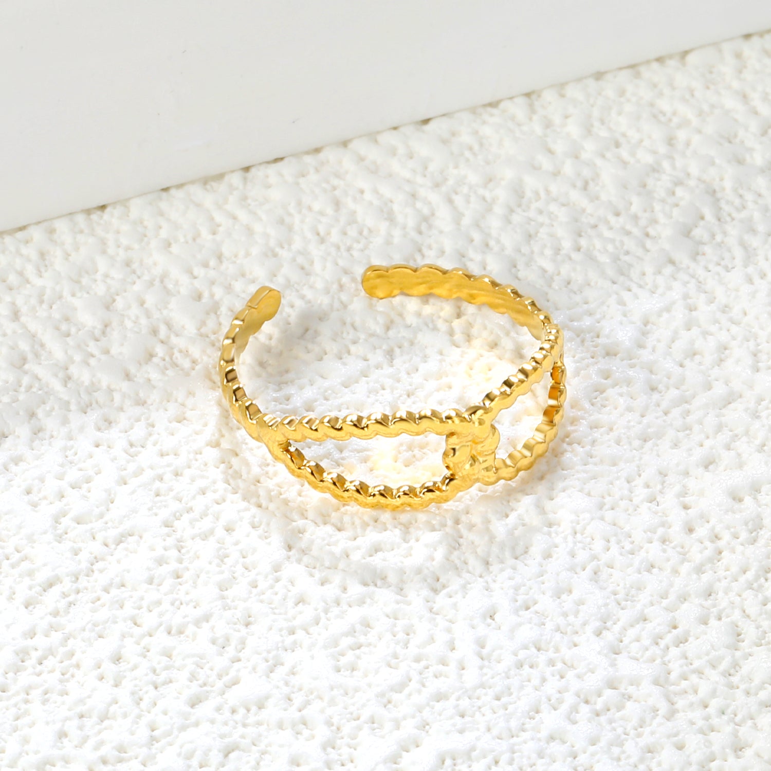 Golden Chain Harmony Ring