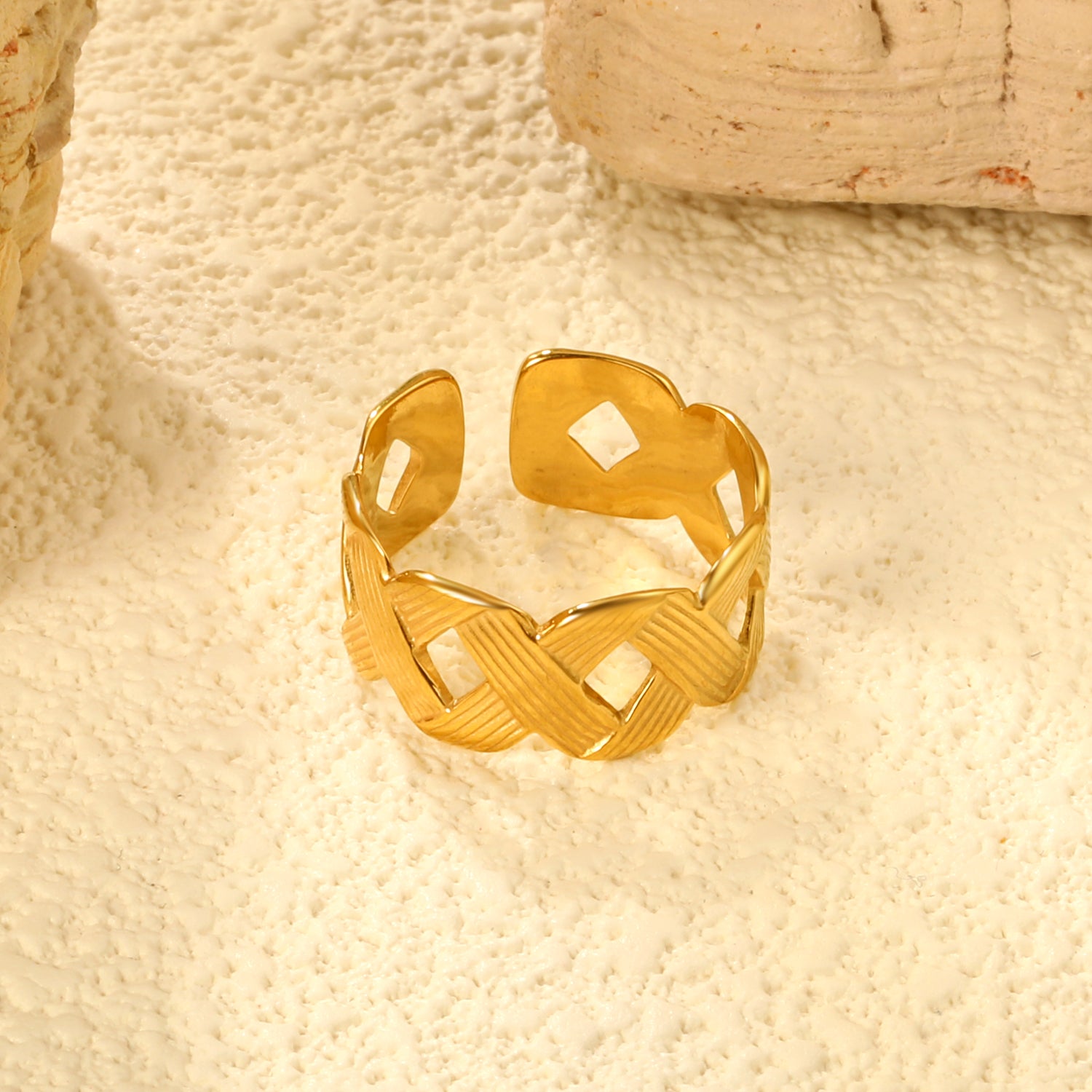 ⁠Golden Weave Ring